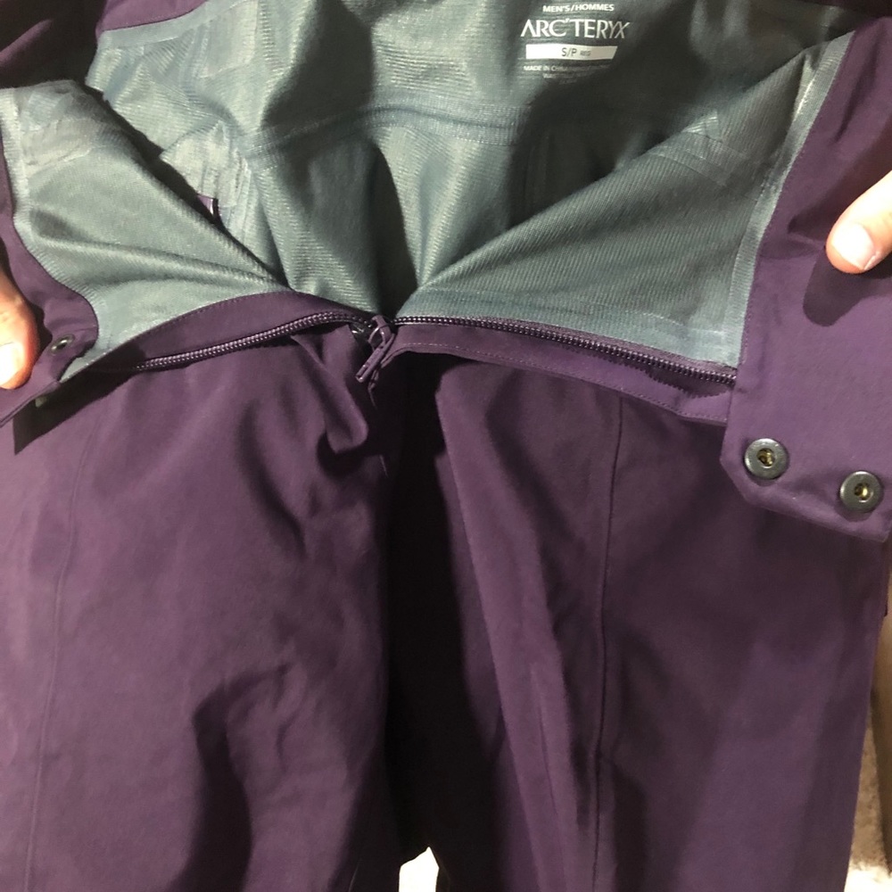 Arc’teryx Sabre AR ski pants